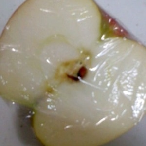 切ったりんごを２～３日冷蔵保存できるテクニック
